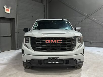 Used 2024 GMC Sierra 1500 Elevation