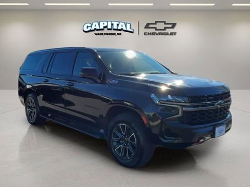 Used 2022 Chevrolet Suburban Z71 w/ Z71 Off-Road Package image 7