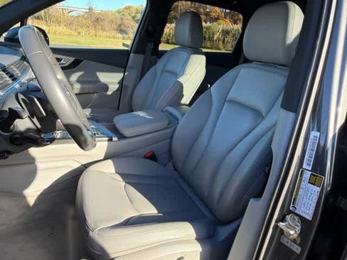 Used 2019 Audi Q7 2.0T Premium Plus w/ Premium Plus Package image 23