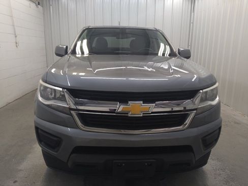 Used 2019 Chevrolet Colorado W/T w/ WT Convenience Package RWD image 14