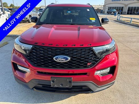 Used 2023 Ford Explorer ST w/ Equipment Group 401A AWD/4WD image 2