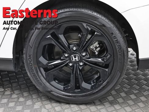 Used 2025 Honda Accord SE image 32