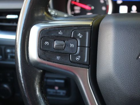 Used 2021 Chevrolet Tahoe Premier w/ Premium Package image 35