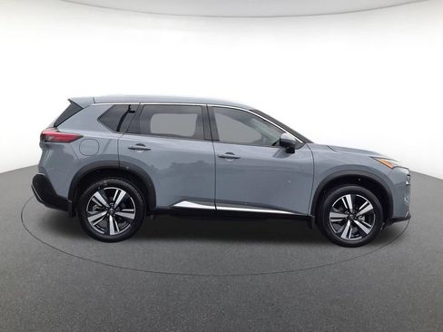 Used 2023 Nissan Rogue SL FWD image 4