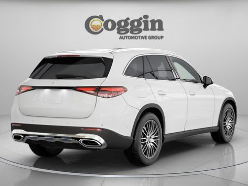 New 2026 Mercedes-Benz GLC 300 image 18