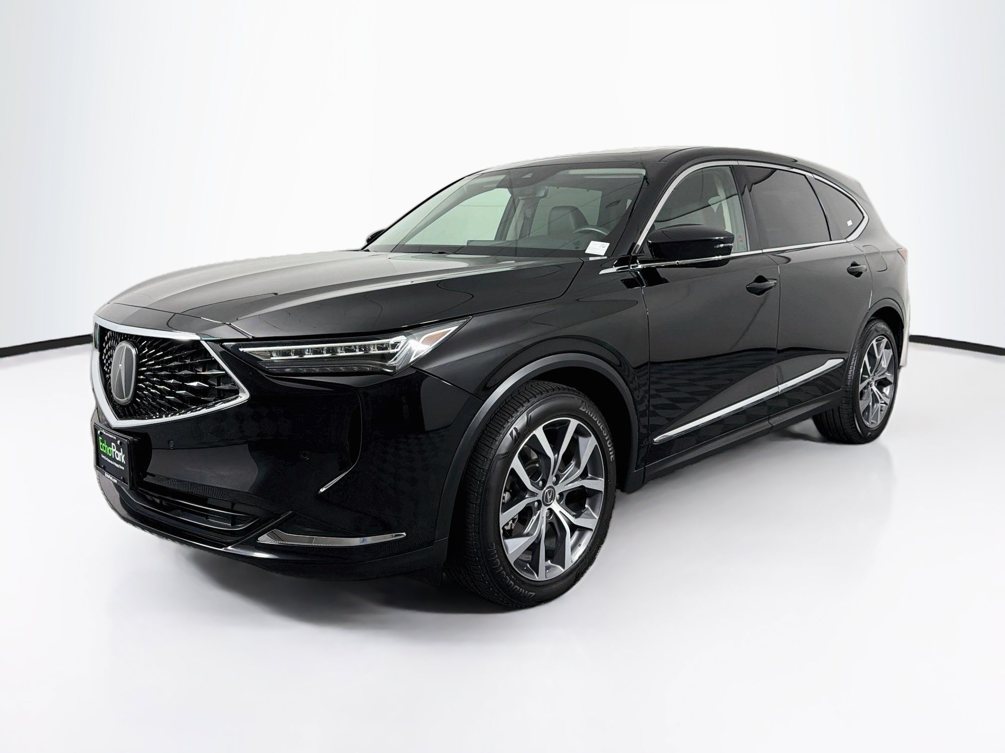 Used 2022 Acura MDX w/ Technology Package FWD image 3
