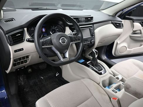 Used 2019 Nissan Rogue Sport AWD image 18
