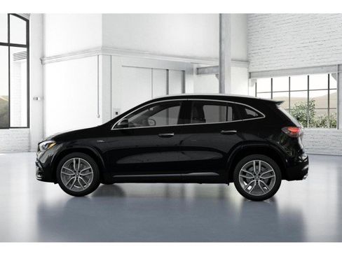 New 2026 Mercedes-Benz GLA 35 AMG 4MATIC image 32