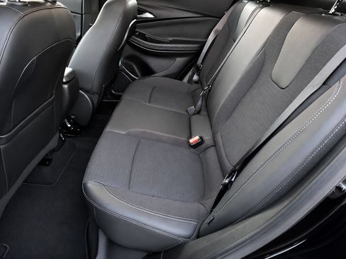 Certified 2020 Buick Encore GX Preferred w/ Sport Touring Package FWD image 33