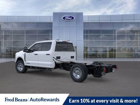 New 2025 Ford F350 XL w/ XL Chrome Package image 5