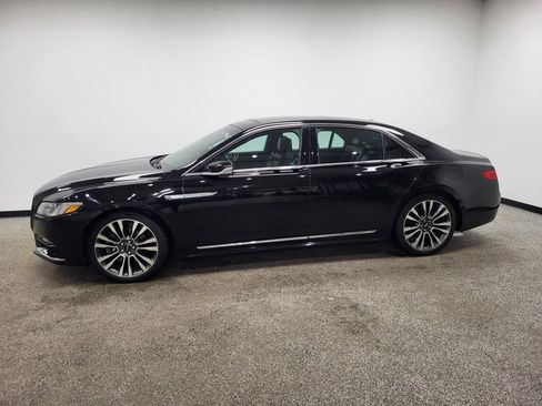 Used 2017 Lincoln Continental Reserve w/ Climate Package image 2