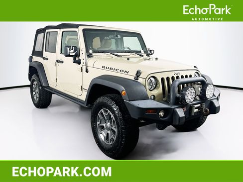 Used 2018 Jeep Wrangler Unlimited Rubicon w/ Connectivity Group AWD/4WD image 1