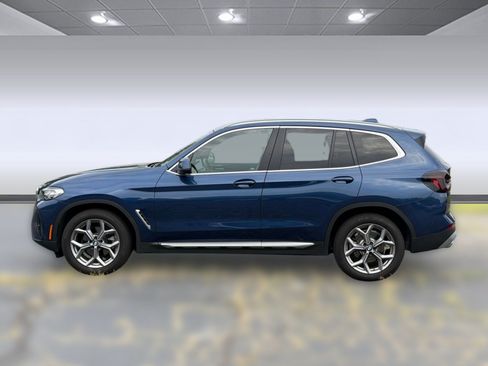 Used 2023 BMW X3 xDrive30i w/ Premium Package AWD/4WD image 2