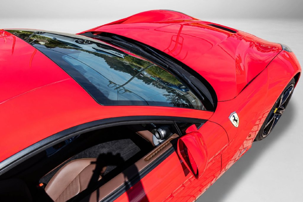 Certified 2017 Ferrari F12 Berlinetta RWD image 18