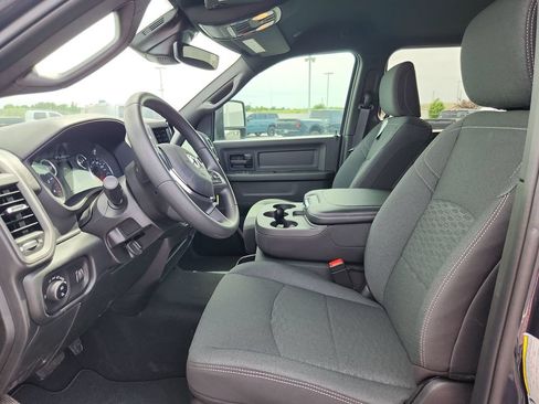 New 2026 RAM 3500 Tradesman AWD/4WD image 10