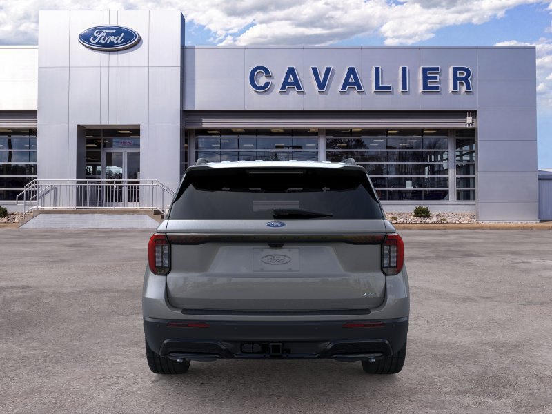 Used 2026 Ford Explorer ST-Line w/ ST-Line Street Pack AWD/4WD image 5