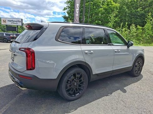 Used 2022 Kia Telluride EX w/ EX Premium Package AWD/4WD image 5