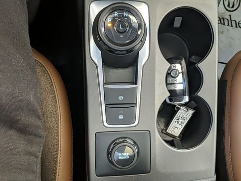 Used 2025 Ford Bronco Sport Outer Banks w/ Outer Banks Tech Package+ AWD/4WD image 23