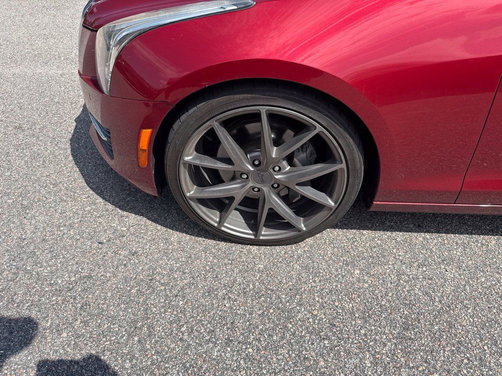 Used 2018 Cadillac ATS Luxury RWD image 2
