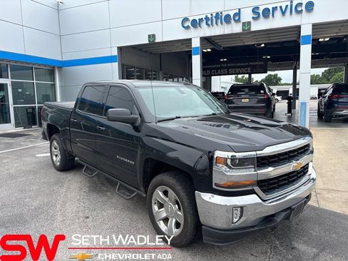 Used 2018 Chevrolet Silverado 1500 LT w/ LT Eassist Package AWD/4WD image 1