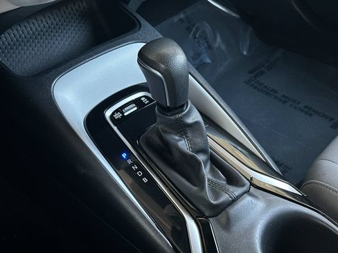 Used 2024 Toyota Corolla SE FWD image 18