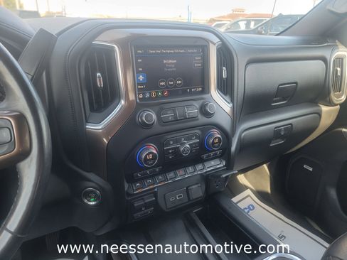 Used 2019 Chevrolet Silverado 1500 High Country w/ Technology Package image 23