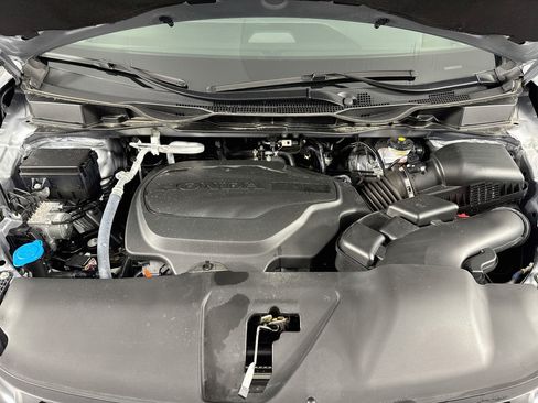 Certified 2025 Honda Odyssey Touring image 33