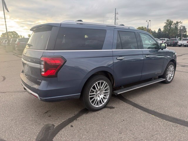 Used 2023 Ford Expedition Max Platinum AWD/4WD image 11