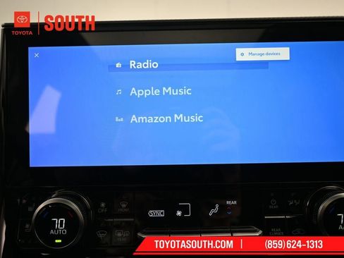 New 2026 Toyota Highlander Platinum image 15