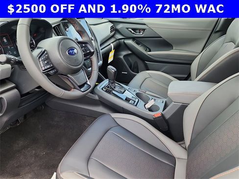 New 2025 Subaru Crosstrek 2.5i Limited w/ Crosstrek Mirror Package image 13