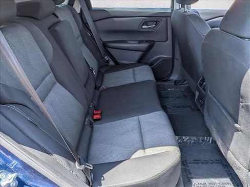 Used 2025 Nissan Rogue SV FWD image 26