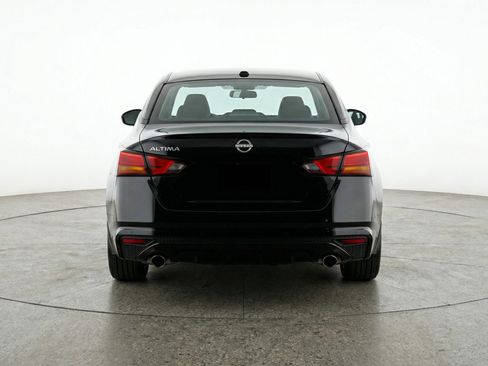 Used 2025 Nissan Altima 2.5 SV image 7
