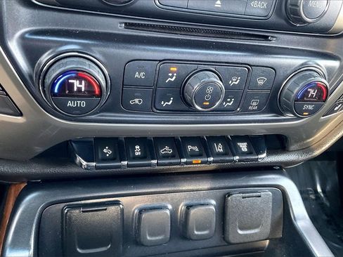 Used 2019 Chevrolet Silverado 3500 High Country w/ Duramax Plus Package image 32