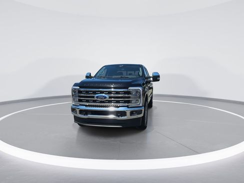 New 2025 Ford F250 Lariat w/ Lariat Ultimate Package AWD/4WD image 7