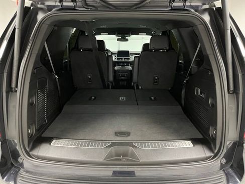 Used 2022 Chevrolet Tahoe RST w/ Luxury Package AWD/4WD image 50