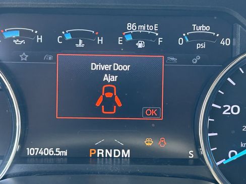 Used 2020 Ford F350 Lariat w/ Lariat Ultimate Package AWD/4WD image 17