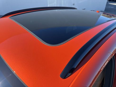 Used 2023 Porsche Macan GTS image 39