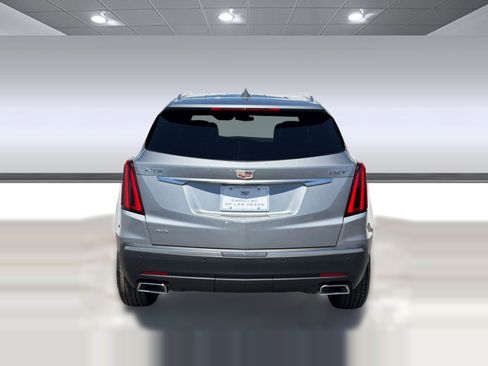 New 2026 Cadillac XT5 Luxury w/ LPO, Floor Liner Package AWD/4WD image 10