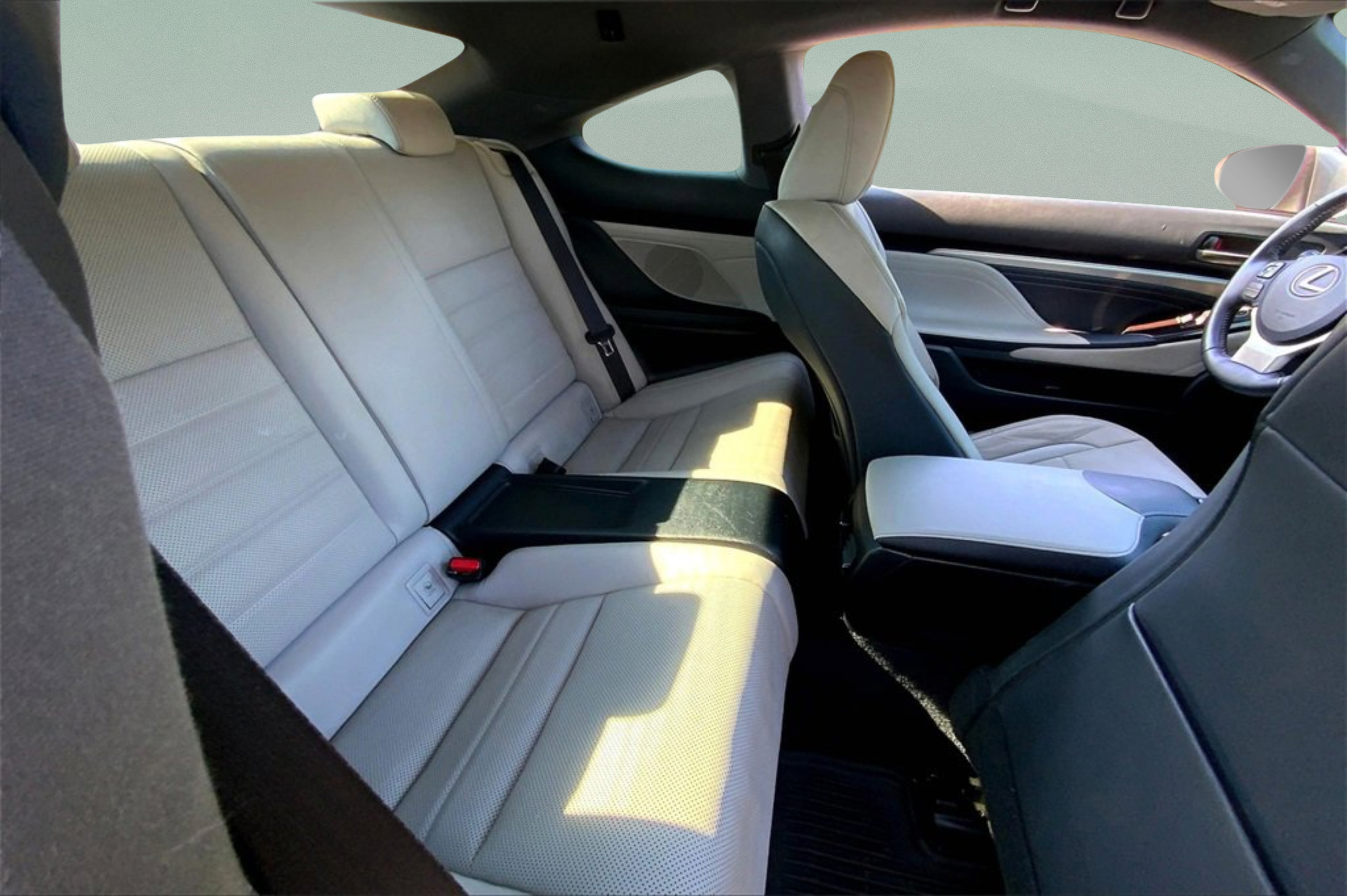 Used 2015 Lexus RC 350 w/ Navigation System Package RWD image 26