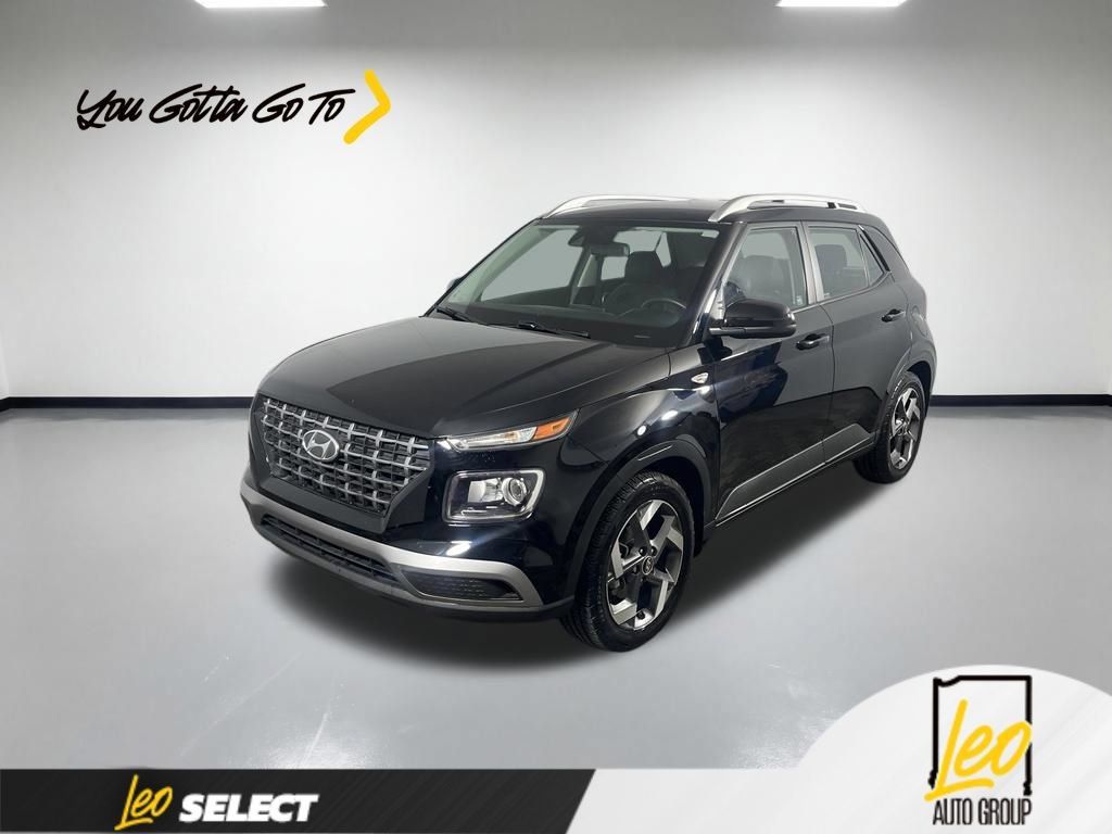 Used 2021 Hyundai Venue SEL FWD image 1