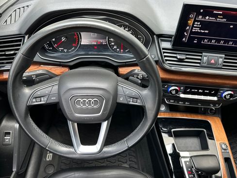 Used 2021 Audi Q5 2.0T Premium w/ Convenience Package AWD/4WD image 16