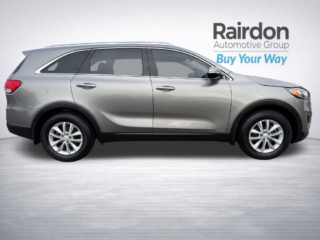 Used 2018 Kia Sorento AWD image 8