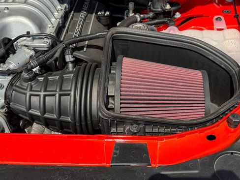 Used 2023 Dodge Challenger SRT Hellcat RWD image 9