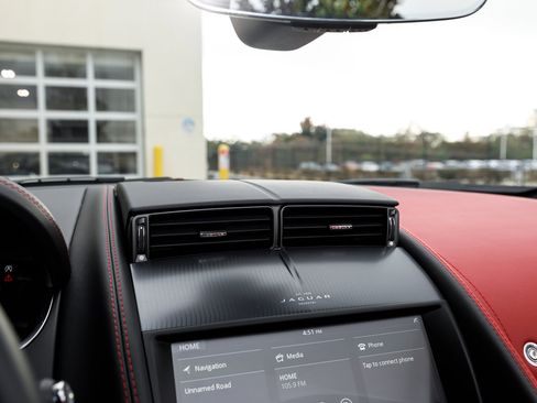 Used 2024 Jaguar F-TYPE R-Dynamic image 34