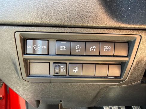 Used 2022 Toyota Tundra SR5 w/ TRD Off-Road Package AWD/4WD image 19