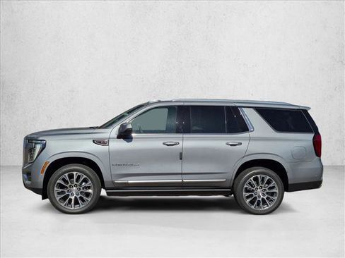 New 2026 GMC Yukon Denali w/ Denali Reserve Package AWD/4WD image 9
