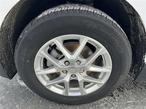 Certified 2022 Chevrolet Equinox LT image 17