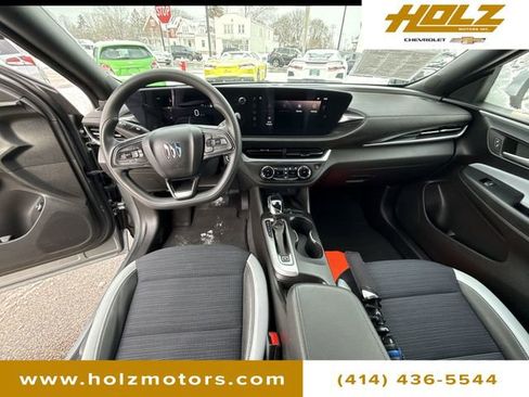 Certified 2024 Buick Envista Preferred w/ Convenience II Package image 20