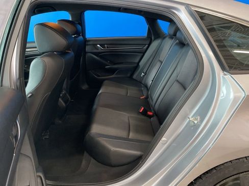 Used 2021 Honda Accord Sport image 11