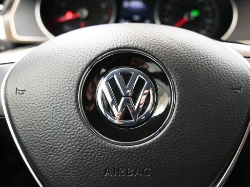 Used 2019 Volkswagen Arteon SE FWD image 28